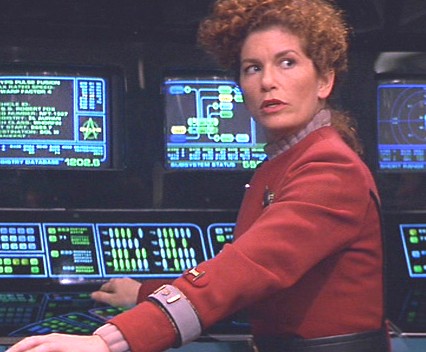 Jenette Goldstein as "Lieutenant Vasquez"